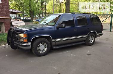 Внедорожник / Кроссовер Chevrolet Tahoe 1999 в Киеве