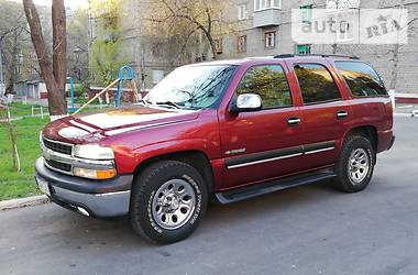 Позашляховик / Кросовер Chevrolet Tahoe 2001 в Києві