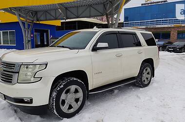 Внедорожник / Кроссовер Chevrolet Tahoe 2015 в Киеве