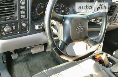 Позашляховик / Кросовер Chevrolet Tahoe 2000 в Києві