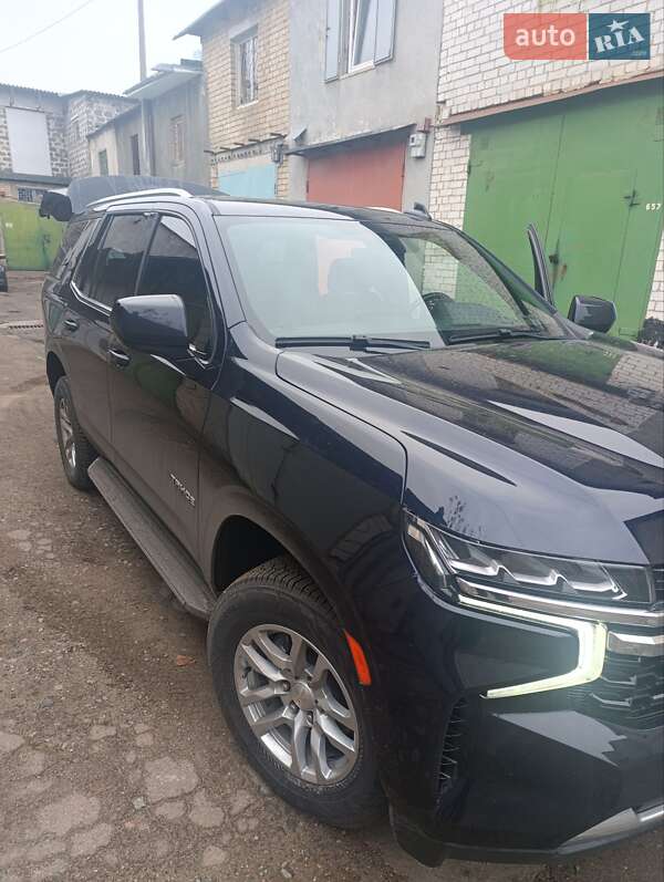 Внедорожник / Кроссовер Chevrolet Tahoe 2021 в Киеве