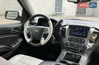 Внедорожник / Кроссовер Chevrolet Tahoe 2014 в Киеве