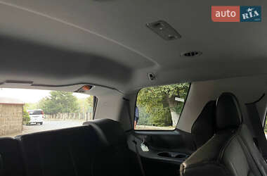Внедорожник / Кроссовер Chevrolet Tahoe 2015 в 