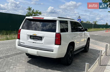 Позашляховик / Кросовер Chevrolet Tahoe 2014 в 