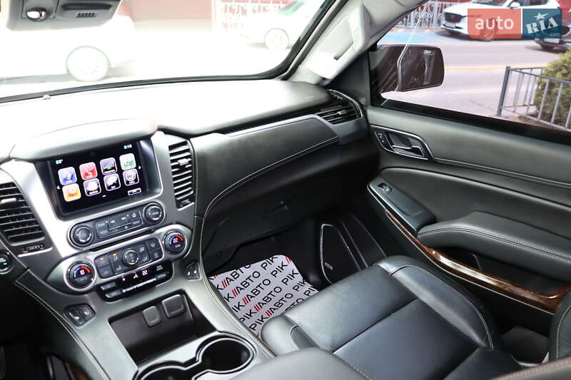 Внедорожник / Кроссовер Chevrolet Tahoe 2018 в Львове