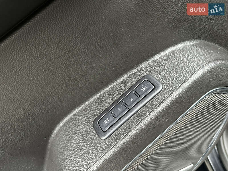 Позашляховик / Кросовер Chevrolet Tahoe 2015 в Києві фото 13 Позашляховик / Кросовер Chevrolet Tahoe 2015 в Києві