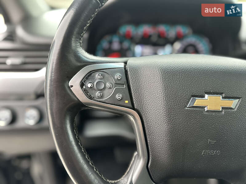 Позашляховик / Кросовер Chevrolet Tahoe 2015 в Києві фото 19 Позашляховик / Кросовер Chevrolet Tahoe 2015 в Києві