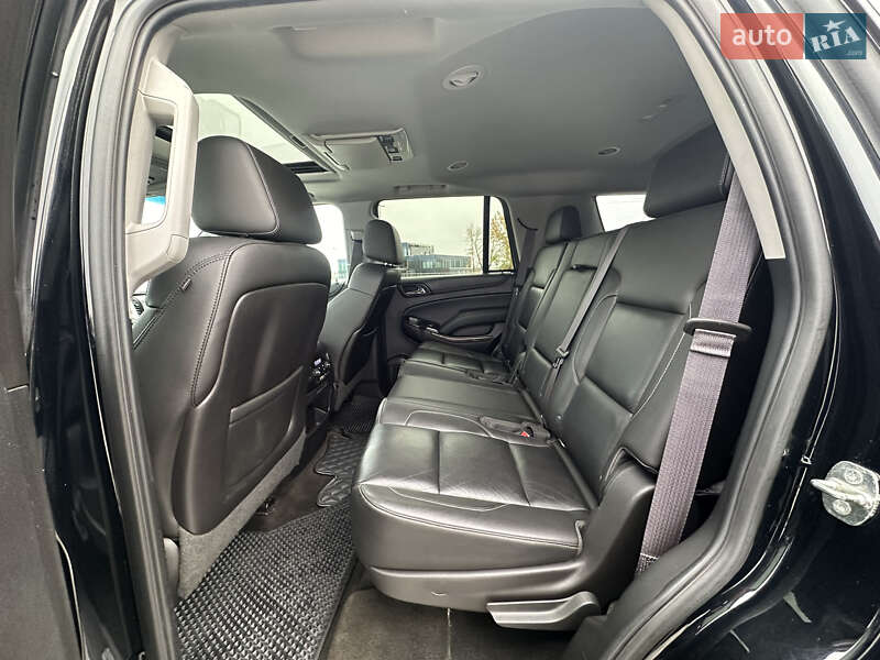 Позашляховик / Кросовер Chevrolet Tahoe 2015 в Києві фото 31 Позашляховик / Кросовер Chevrolet Tahoe 2015 в Києві