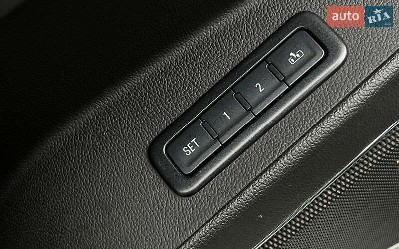 Позашляховик / Кросовер Chevrolet Tahoe 2016 в Львові фото 19 Позашляховик / Кросовер Chevrolet Tahoe 2016 в Львові