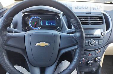 Внедорожник / Кроссовер Chevrolet Tracker 2015 в Днепре