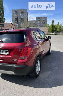 Внедорожник / Кроссовер Chevrolet Tracker 2014 в Харькове