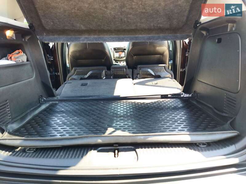 Внедорожник / Кроссовер Chevrolet Tracker 2014 в Каменец-Подольском