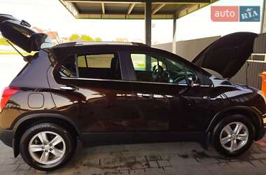 Внедорожник / Кроссовер Chevrolet Tracker 2014 в Каменец-Подольском