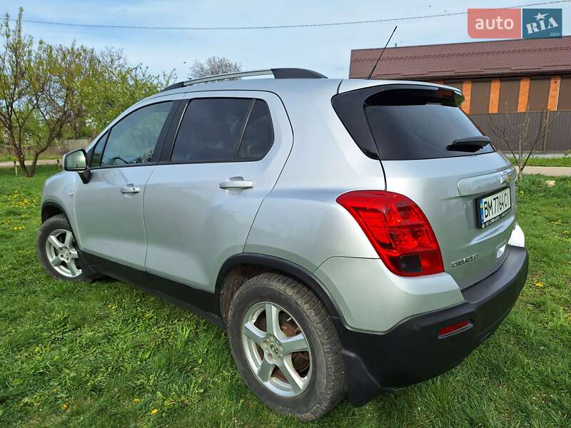 Внедорожник / Кроссовер Chevrolet Tracker 2014 в Сумах