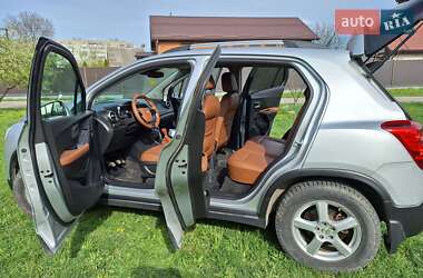 Позашляховик / Кросовер Chevrolet Tracker 2014 в Сумах
