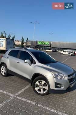 Внедорожник / Кроссовер Chevrolet Tracker 2013 в Киеве
