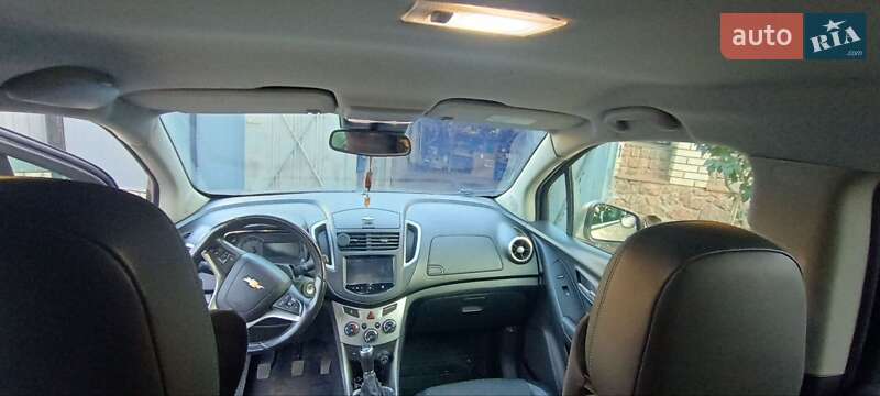 Позашляховик / Кросовер Chevrolet Tracker 2013 в Новоукраїнці фото 10 Позашляховик / Кросовер Chevrolet Tracker 2013 в Новоукраїнці