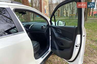 Внедорожник / Кроссовер Chevrolet Tracker 2014 в Тернополе