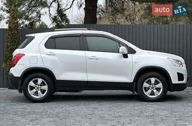 Позашляховик / Кросовер Chevrolet Tracker 2014 в 