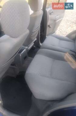 Внедорожник / Кроссовер Chevrolet Tracker 2001 в Стрые