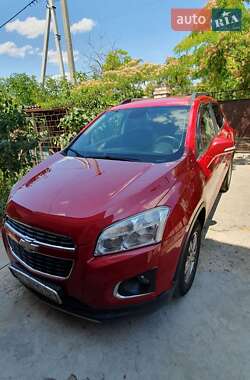 Внедорожник / Кроссовер Chevrolet Tracker 2014 в 