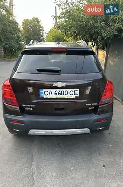 Внедорожник / Кроссовер Chevrolet Tracker 2014 в 