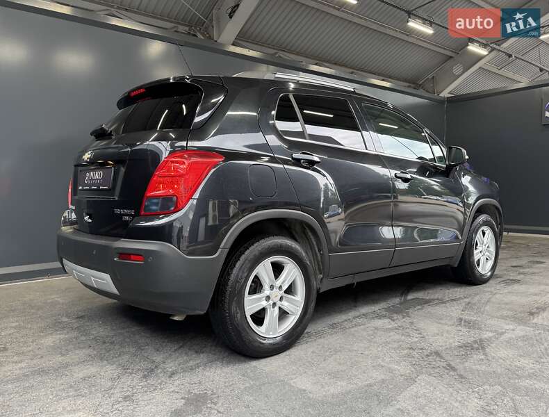 Внедорожник / Кроссовер Chevrolet Tracker 2013 в Киеве