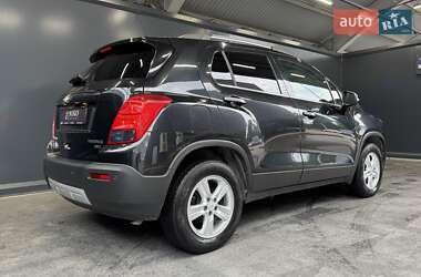 Внедорожник / Кроссовер Chevrolet Tracker 2013 в 