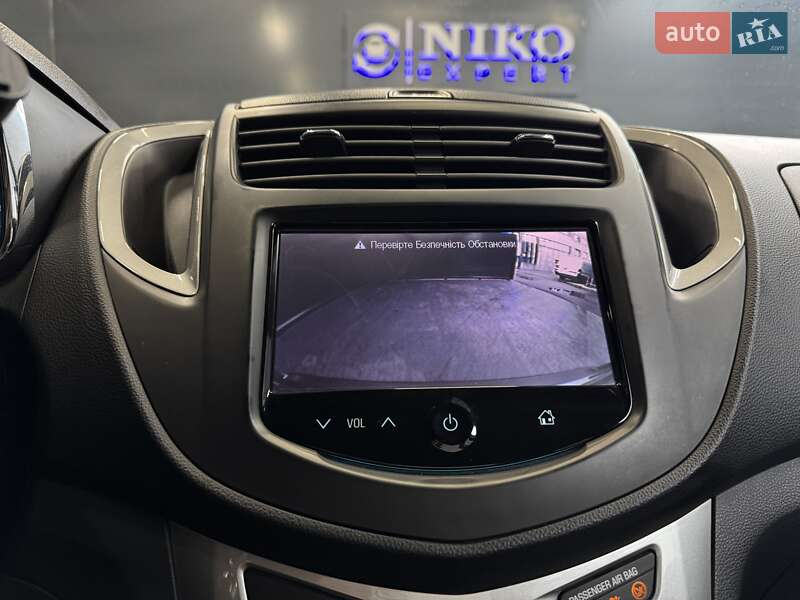 Внедорожник / Кроссовер Chevrolet Tracker 2013 в Киеве