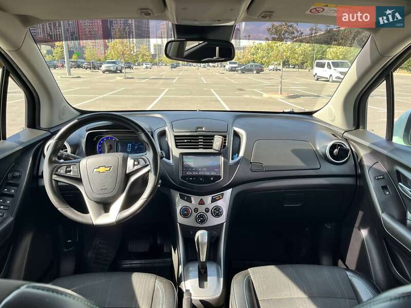 Внедорожник / Кроссовер Chevrolet Tracker 2014 в Киеве фото 5 Внедорожник / Кроссовер Chevrolet Tracker 2014 в Киеве
