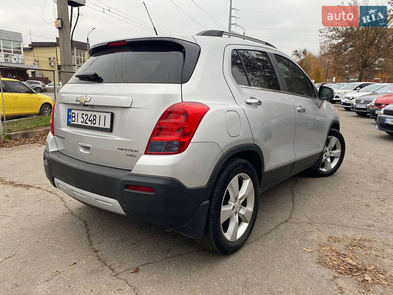 Позашляховик / Кросовер Chevrolet Tracker 2013 в Полтаві фото 11 Позашляховик / Кросовер Chevrolet Tracker 2013 в Полтаві