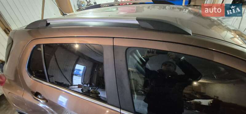 Позашляховик / Кросовер Chevrolet Tracker 2017 в Обухові фото 17 Позашляховик / Кросовер Chevrolet Tracker 2017 в Обухові