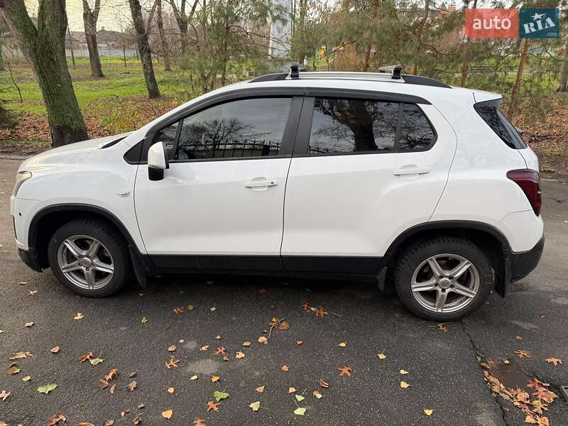 Позашляховик / Кросовер Chevrolet Tracker 2013 в Києві фото 8 Позашляховик / Кросовер Chevrolet Tracker 2013 в Києві