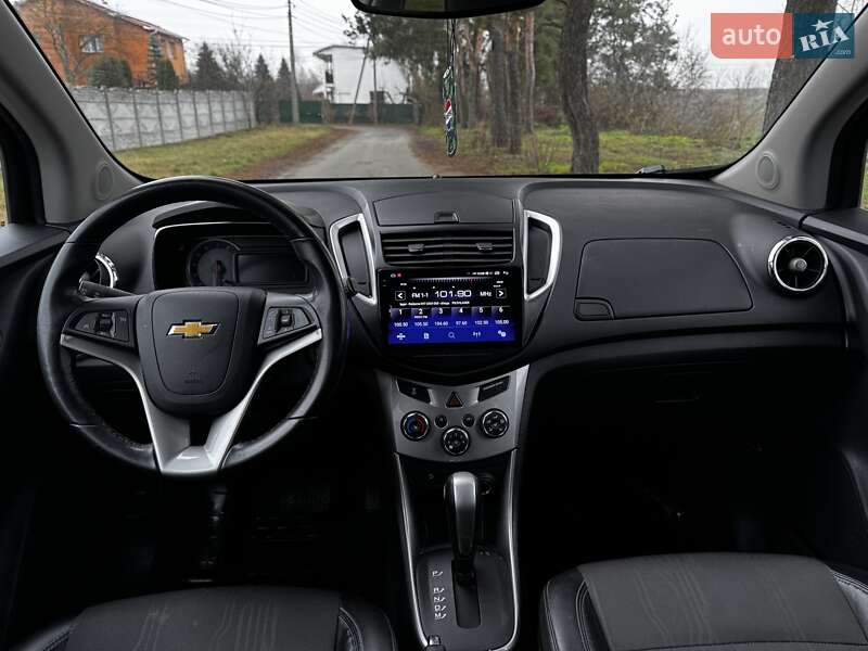 Внедорожник / Кроссовер Chevrolet Tracker 2013 в Киеве