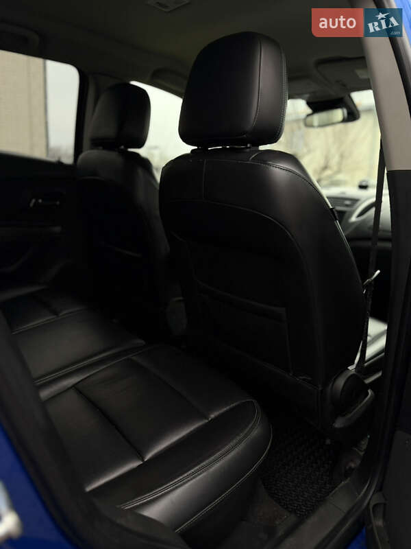 Позашляховик / Кросовер Chevrolet Tracker 2014 в Сумах