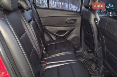 Внедорожник / Кроссовер Chevrolet Tracker 2014 в Обухове