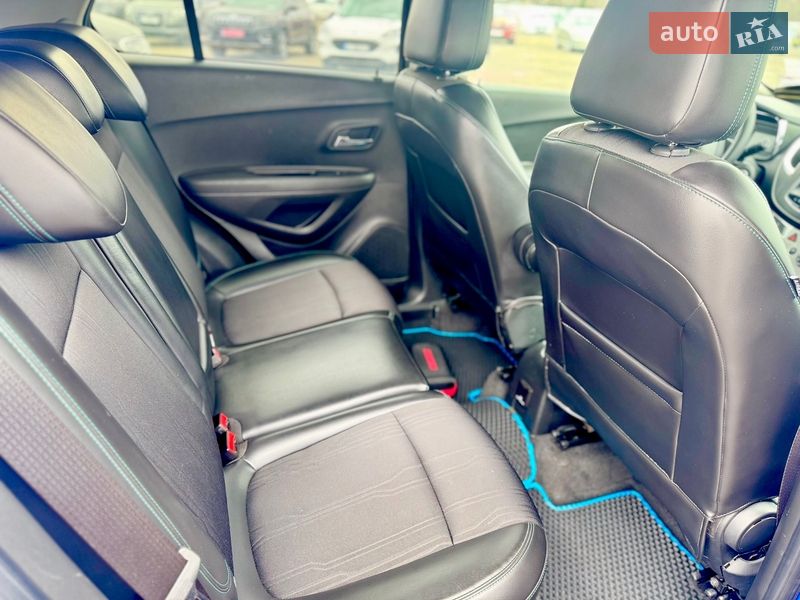 Позашляховик / Кросовер Chevrolet Tracker 2014 в Києві фото 13 Позашляховик / Кросовер Chevrolet Tracker 2014 в Києві