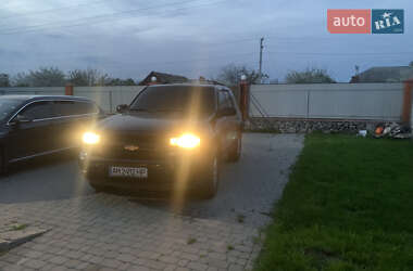 Внедорожник / Кроссовер Chevrolet TrailBlazer 2004 в 