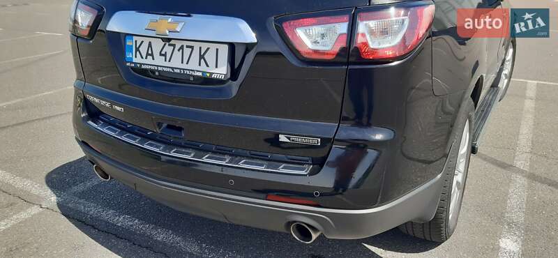 Внедорожник / Кроссовер Chevrolet Traverse 2017 в Киеве