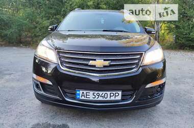 Внедорожник / Кроссовер Chevrolet Traverse 2015 в 