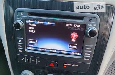 Внедорожник / Кроссовер Chevrolet Traverse 2015 в 