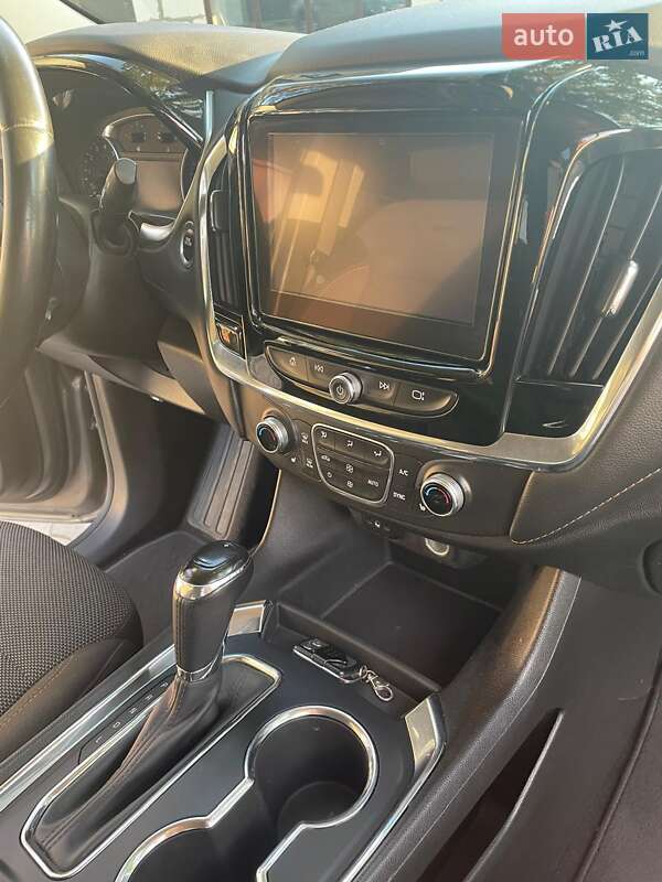 Внедорожник / Кроссовер Chevrolet Traverse 2018 в Киеве