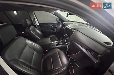 Внедорожник / Кроссовер Chevrolet Traverse 2019 в 