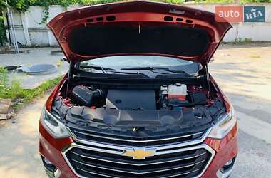 Внедорожник / Кроссовер Chevrolet Traverse 2020 в 
