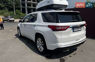 Внедорожник / Кроссовер Chevrolet Traverse 2018 в 