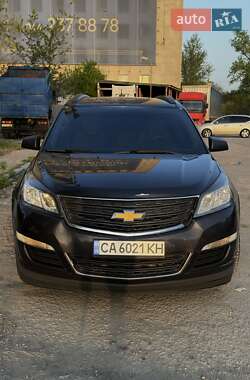 Позашляховик / Кросовер Chevrolet Traverse 2014 в Києві