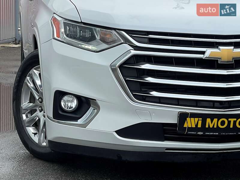 Внедорожник / Кроссовер Chevrolet Traverse 2018 в Киеве