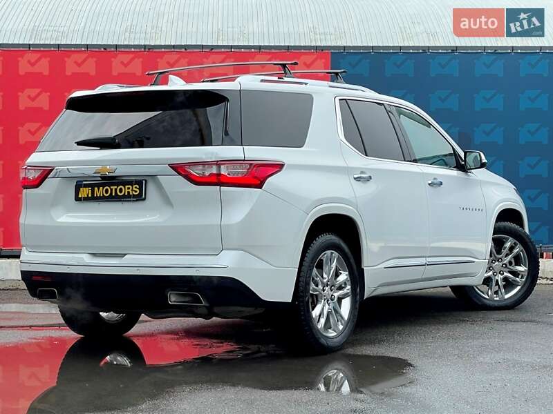 Внедорожник / Кроссовер Chevrolet Traverse 2018 в Киеве