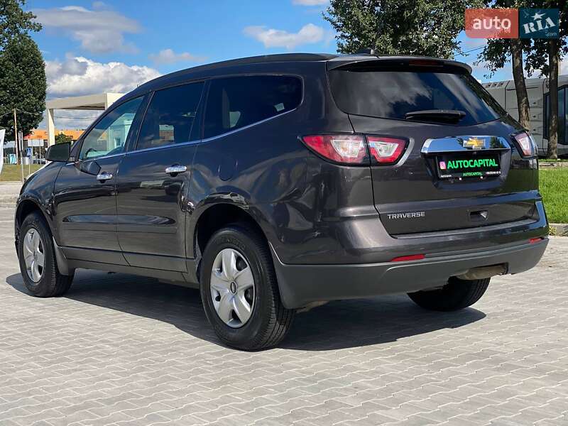Позашляховик / Кросовер Chevrolet Traverse 2017 в Києві фото 8 Позашляховик / Кросовер Chevrolet Traverse 2017 в Києві