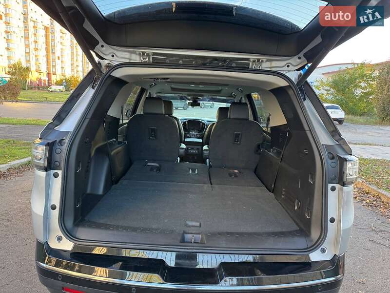 Позашляховик / Кросовер Chevrolet Traverse 2019 в Києві фото 18 Позашляховик / Кросовер Chevrolet Traverse 2019 в Києві